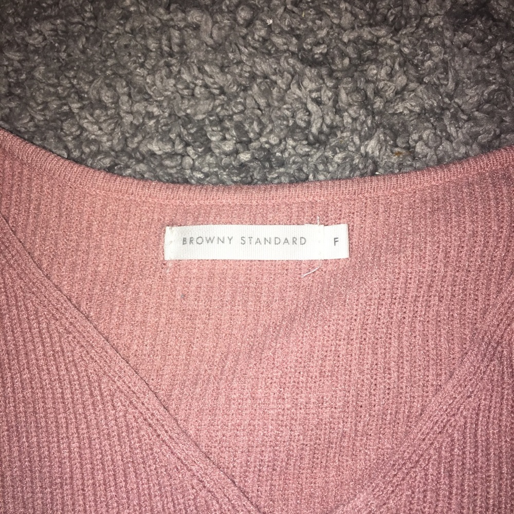 Pink Ribbed Sweater - Picture 2 of 2